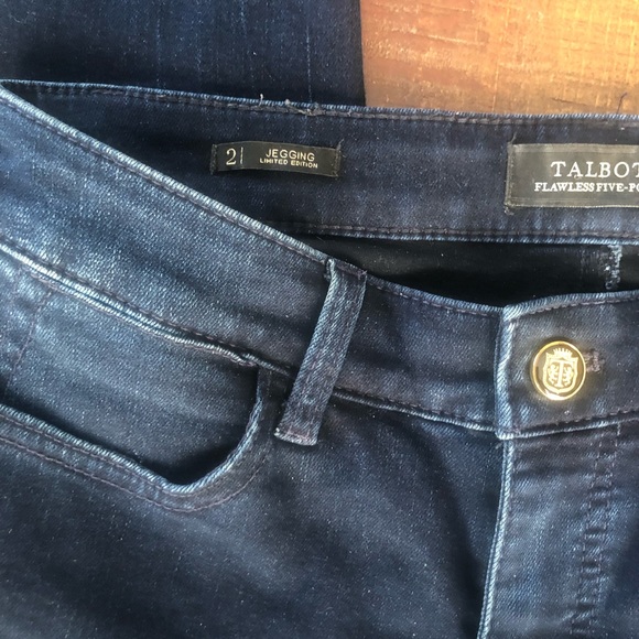 Talbots Jeans size 2 barely worn! - Picture 3 of 8